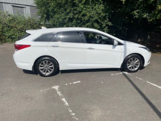 /photos/9475/b2efb921-7db9-7c29-7608-8ba2a65f3981_i320x240.jpg